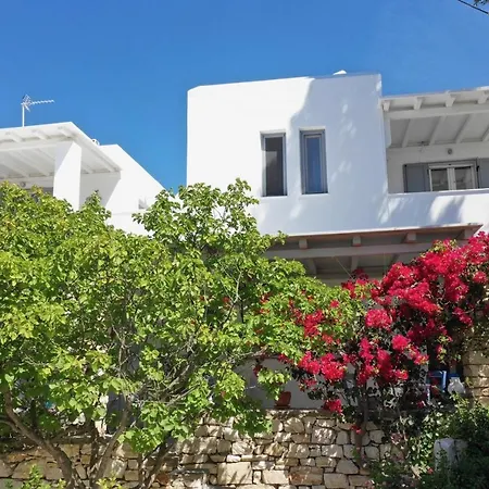 Kikis Dream Refurbished With A Bacony And Sea Views Chrisi Akti (Paros)