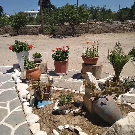 Kikis Dream Refurbished With A Bacony And Sea Views Apartamento Chrisi Akti (Paros)