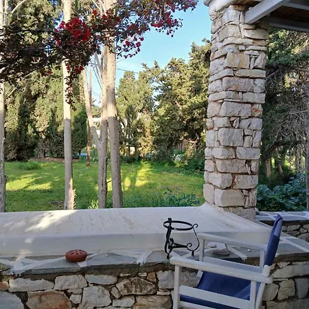 Kikis Dream Refurbished Apartment With A Bacony And Sea Views 흐리시 악티